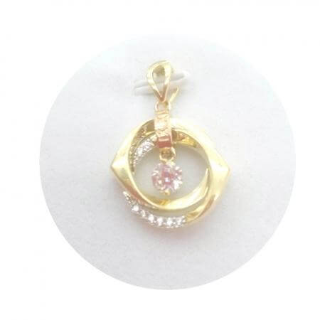 Mặt dây chuyền vàng ý