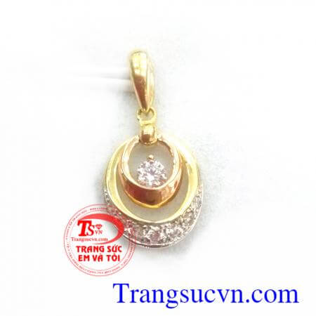 Mặt dây vàng 18k nữ tính