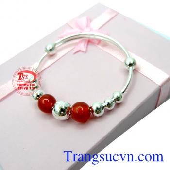 Lắc bạc trẻ em đá đỏ Lắc chân, lắc tay cho bé yêu từ đơn giản đến hình thù ngộ nghĩnh đánh yêu cho bé
