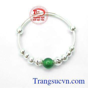Lắc trẻ em đá xanh bạc tránh gió,cảm, đá hộ mệnh, cam kết chất lượng trang sức bạc 925 lắc tay bạc trẻ em ngộ nhĩnh, dễ thương. Lắc bạc cho bé với nhiều mẫu mã, kiểu dáng mà bé yêu thích.
