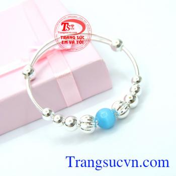 Lắc bạc đá xanh nước