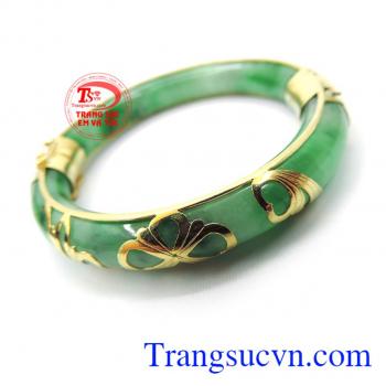 Vòng cẩm thạch hoa văn vàng