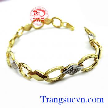 Lắc vàng công danh