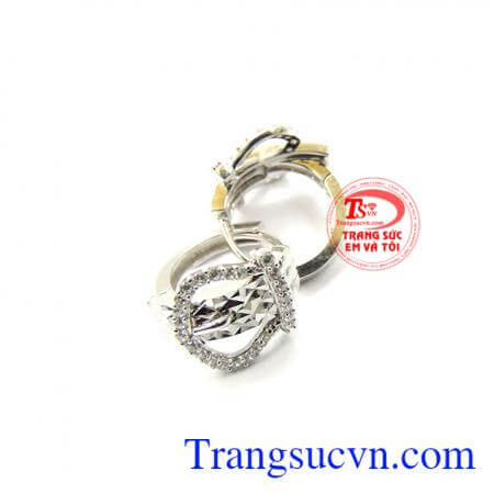 Hoa tai vàng trắng Italy 18k