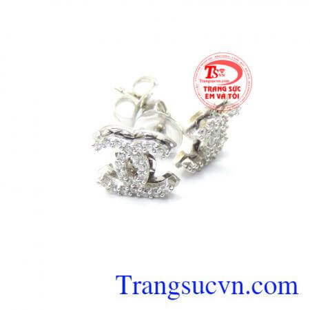 Đôi chanel vàng Italy 18k mang lại vẻ sang trọng, thanh lịch cho người đeo.