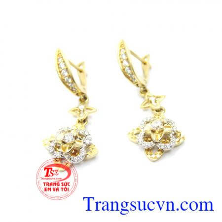 Hoa tai vàng ý 18k đảm bảo chất lượng,đeo hợp thời trang,hoa tai vàng Italy,vàng 18k đẹp, bền tinh tế, hoa tai vàng tây đẹp.