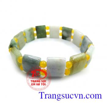 Vòng ngọc cẩm thạch đẹp