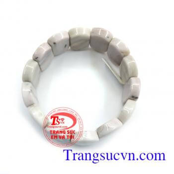 Vòng gỗ hóa thach