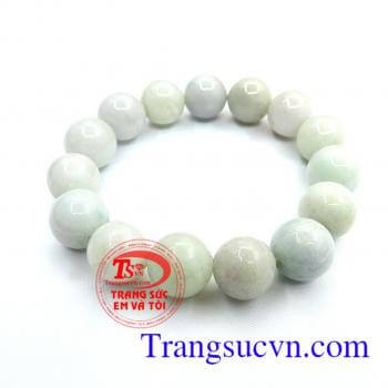 Chuỗi ngọc cẩm thạch xinh