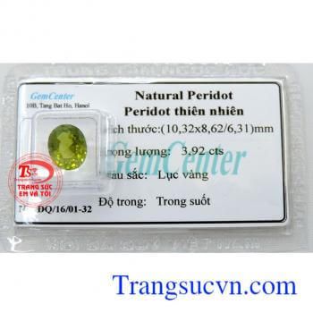 Viên peridot 3,92 carat