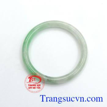 Vòng đeo tay cẩm thạch
