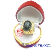 Nhẫn rồng đá đen vàng dành cho nam,bán chếc nhẫn rồng vàng đá đen,chất lượng vàng đảm bảo,uy tín,khách hàng ưa chuộng,giao toàn quốc, thanh toán an toàn,nhẫn nam đẹp vàng giá rẻ bền đẹp,hợp thời trang