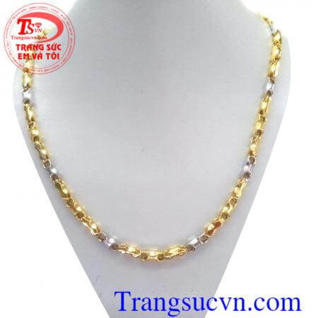 Bộ mặt rồng vàng dây chuyền đẹp là biểu tượng sức mạnh và Quyền lực của rồng vàng đeo dây chuyền vàng rồng cho nam cả bộ làm nổi bật phong cách,đẳng cấp phái mạnh cùng dây chuyền mặt rồng vàng. Bộ mặt rồng vàng dây chuyền đẹp chất lượng.