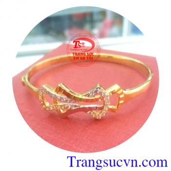 Mẫu vòng vàng tây nữ dành cho nữ