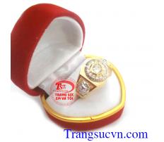 Nhẫn nam phong cách thời trang 2016, nhẫn nam vàng tây giá tốt, bảo hành 6 tháng, kèm giấy kiểm định uy tín, giao hàng toàn quốc. Nhẫn nam phong cách thời trang 2016 mang lại sự sang trọng, thời trang và đẳng cấp thời trang.