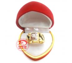 Nhẫn nam thiết kế đơn giản mà sang trọng, bán nhẫn nam 10k, nhẫn nam vàng tây thiết kế theo yêu cầu, nhẫn nam vàng tây độc đáo, đẹp, hợp thời trang, sang trọng. Bán nhẫn nam 10k giao hàng toàn quốc, bảo hành 6 tháng uy tín.