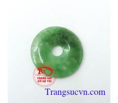 Mặt dây chuyền jadeite thanh lịch
