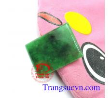 Mặt ngọc may mắn