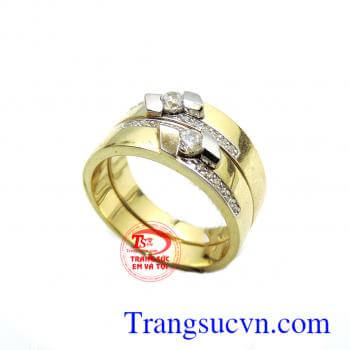 Nhẫn cưới về chung một nhà