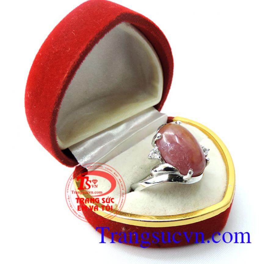 Nhẫn bạc ruby cho phái đẹp