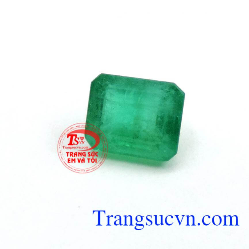 Ngọc lục bảo chữ nhật đẹp