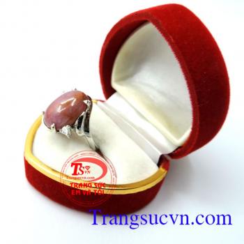 Nhẫn bạc ruby cho phái đẹp