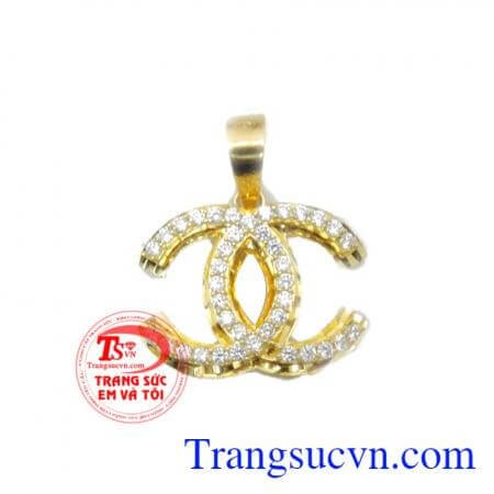 Mặt hàng hiệu Chanel