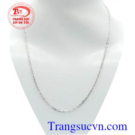 Vòng tròn tình yêu, Dây chuyền vàng trắng 10k Italy tượng trưng cho vẻ đẹp thanh thoát, tinh tế, là món quà ý nghĩa dành riêng cho người phụ nữ của bạn.