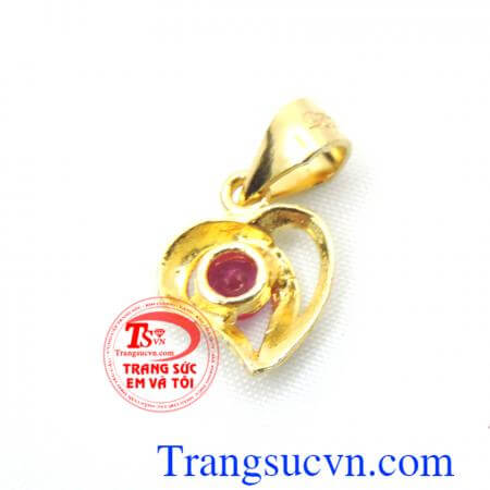 Mặt trái tim hồng ,mặt dây chuyền sáng bóng Uy tín về chất lượng vàng,Khách hàng ưa chuộng làm quà trong các dịp lễ tết và ngày kỷ niệm