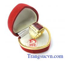 Nhẫn vàng đá đỏ nam