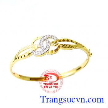 Vòng tay Chanel vàng hiệu