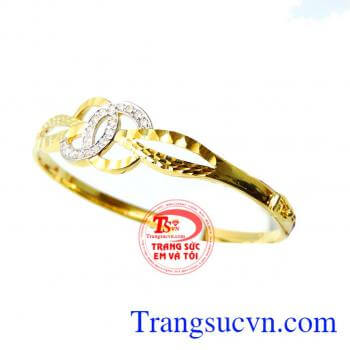 Vòng tay Chanel vàng hiệu