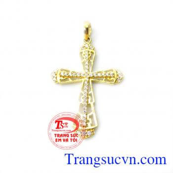 Mặt Thánh Giá Chúa đeo bình an và hạnh phúc cho bản thân