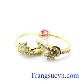 Nhẫn nữ cánh sao