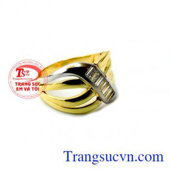 Nhẫn nữ sang trọng