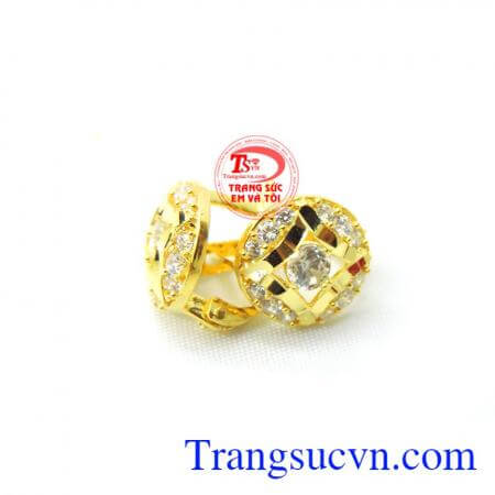 Hoa tai đồng xu vàng