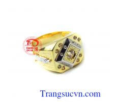 Nhẫn nam bình an vàng tây chất lượng đảm bảo,Uy tín.khách hàng ưa chuộng nhẫn nam đẹp,Giao nhẫn nam vàng tây toàn quốc,Thu mua lại nhẫn nam vĩnh viễn nhằm đảm bảo quyền lợi khách hàng.