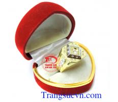 Nhẫn nam bình an vàng tây chất lượng đảm bảo,Uy tín.khách hàng ưa chuộng nhẫn nam đẹp,Giao nhẫn nam vàng tây toàn quốc,Thu mua lại nhẫn nam vĩnh viễn nhằm đảm bảo quyền lợi khách hàng.