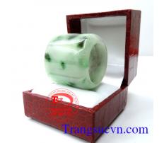 Nhẫn ngọc cẩm thạch ngón cái đẹp