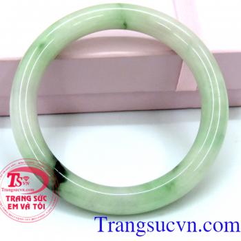 Vòng ngọc Ngọc cẩm thạch thiên nhiên sản phẩm đảm bảo chất lượng ngọc thiên nhiên có giấy kiểm định vòng ngọc kèm theo từng chiếc vòng ngọc