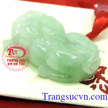 Tỳ hưu cẩm thạch mặt dây