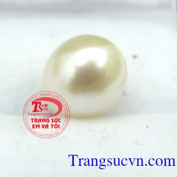 Viên ngọc trai rẻ đẹp