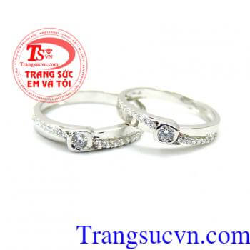 Nhẫn cưới vàng trắng 18k tinh tế