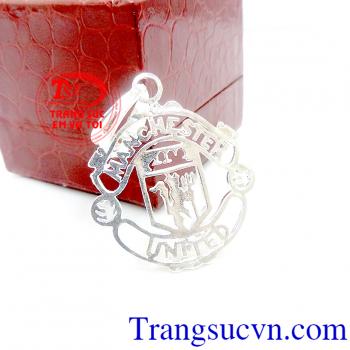 Mặt huy hiệu Manchester United bạc nam