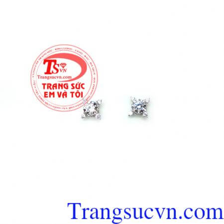 Hoa tai nữ sang trọng