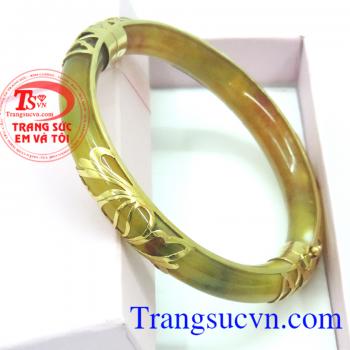 Vòng ngọc cẩm thạch thiên nhiên bảo hộ sức khỏe mang lại bình an may mắn. Vòng ngọc da cam bọc vàng 10k