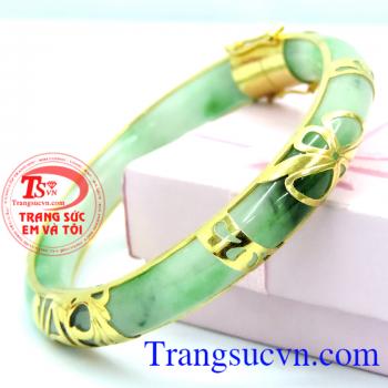 Ngọc cẩm thạch bọc vàng, ngọc cẩm thạch phong thủy. Vòng ngọc hoa văn tinh tế