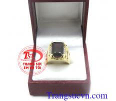 Nhẫn vàng Garnet mệnh Hỏa