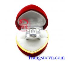Nhẫn vàng trắng nam 2016, nhẫn nam thời trang, nhẫn nam xu hướng hót nhất 2016, nhẫn vàng 10k sáng bền màu, bảo hành 6 tháng. Nhẫn nam vàng trắng tinh xảo, nhẫn nam vàng 10k đẹp, nhẫn nam vàng trắng sáng, bền màu, sang trọng.