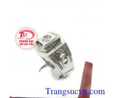 Nhẫn vàng trắng nam 2016, nhẫn nam thời trang, nhẫn nam xu hướng hót nhất 2016, nhẫn vàng 10k sáng bền màu, bảo hành 6 tháng. Nhẫn nam vàng trắng tinh xảo, nhẫn nam vàng 10k đẹp, nhẫn nam vàng trắng sáng, bền màu, sang trọng.